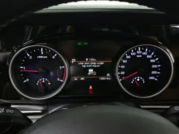 2021 Kia Carnival с пробегом 126 614 км