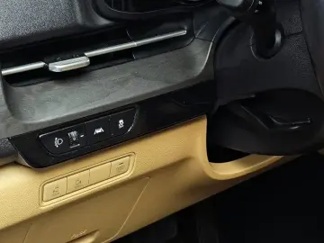 2021 Kia Carnival с пробегом 126 614 км