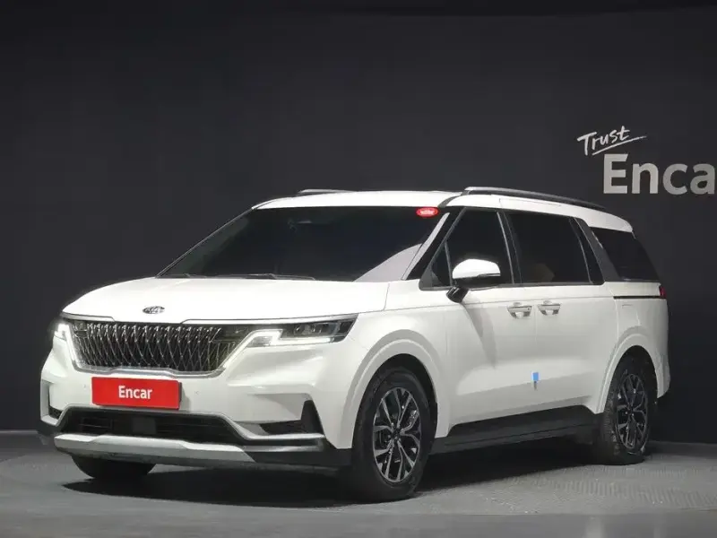 2021 Kia Carnival с пробегом 36 165 км