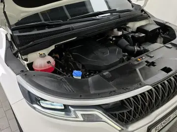 2021 Kia Carnival с пробегом 36 165 км