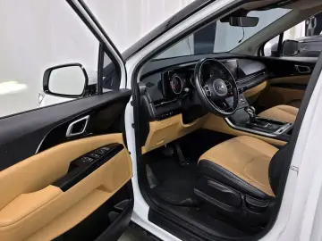 2021 Kia Carnival с пробегом 36 165 км