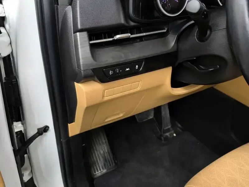 2021 Kia Carnival с пробегом 36 165 км