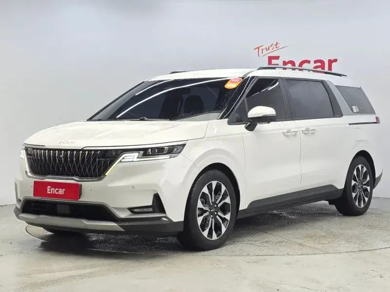 2022 Kia Carnival с пробегом 94 333 км