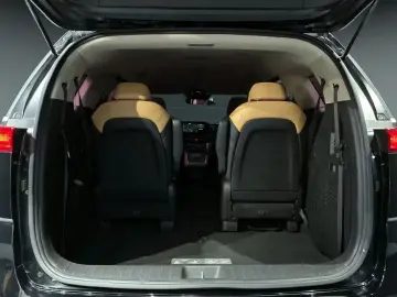2021 Kia Carnival с пробегом 101 658 км