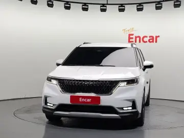 2022 Kia Carnival с пробегом 89 900 км
