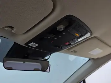 2022 Kia Carnival с пробегом 94 333 км