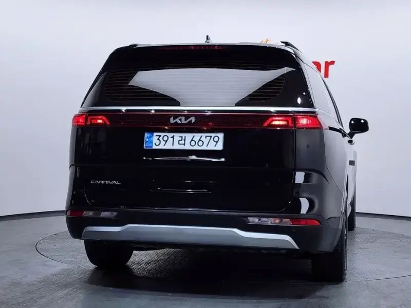 2021 Kia Carnival с пробегом 98 919 км