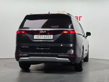 2022 Kia Carnival с пробегом 54 388 км