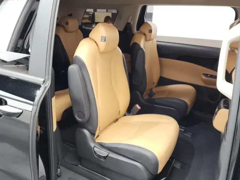 2021 Kia Carnival с пробегом 98 919 км
