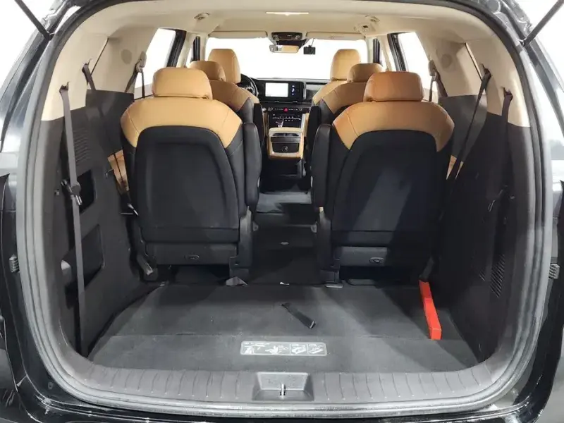 2021 Kia Carnival с пробегом 98 919 км