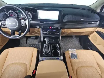 2022 Kia Carnival с пробегом 59 673 км