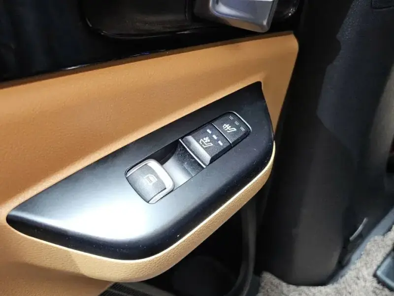 2023 Kia Carnival с пробегом 53 166 км
