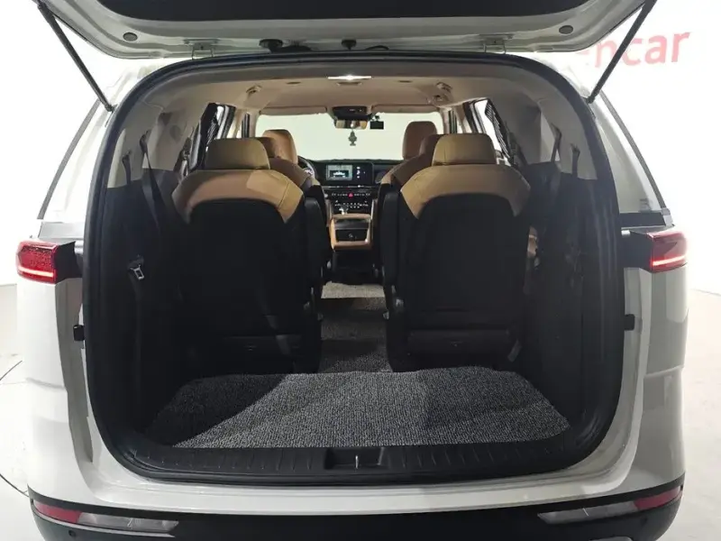 2022 Kia Carnival с пробегом 59 673 км
