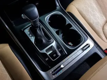 2023 Kia Carnival с пробегом 112 705 км