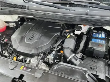 2022 Kia Carnival с пробегом 58 071 км