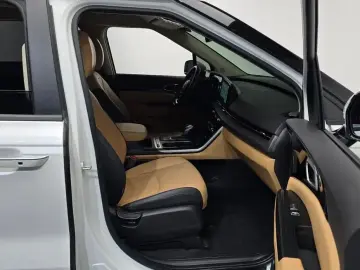 2023 Kia Carnival с пробегом 59 476 км