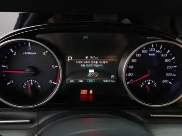 2022 Kia Carnival с пробегом 94 322 км