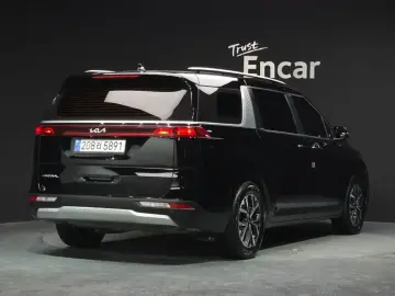 2022 Kia Carnival с пробегом 75 299 км