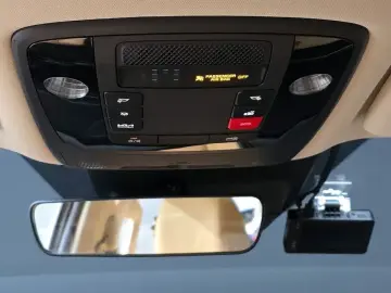 2022 Kia Carnival с пробегом 75 299 км