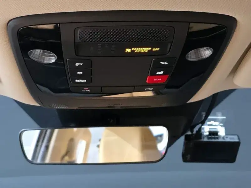 2022 Kia Carnival с пробегом 75 299 км