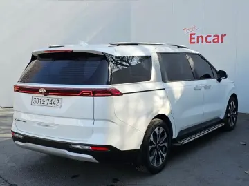 2021 Kia Carnival с пробегом 110 289 км