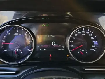 2021 Kia Carnival с пробегом 110 289 км