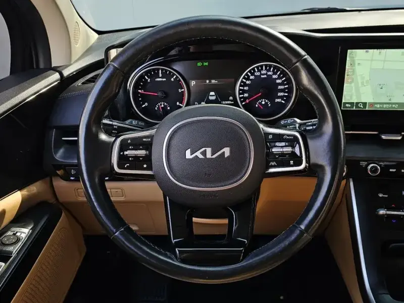 2021 Kia Carnival с пробегом 132 890 км