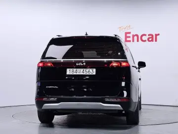 2021 Kia Carnival с пробегом 46 062 км