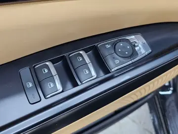 2021 Kia Carnival с пробегом 21 045 км