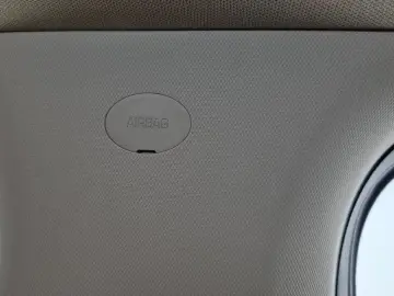 2021 Kia Carnival с пробегом 21 045 км