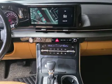 2021 Kia Carnival с пробегом 49 479 км
