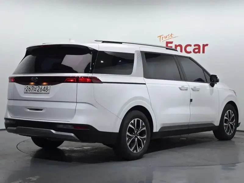 2021 Kia Carnival с пробегом 94 989 км
