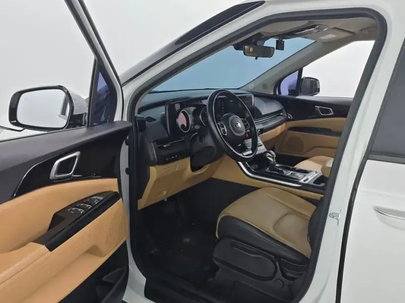 2021 Kia Carnival с пробегом 94 989 км