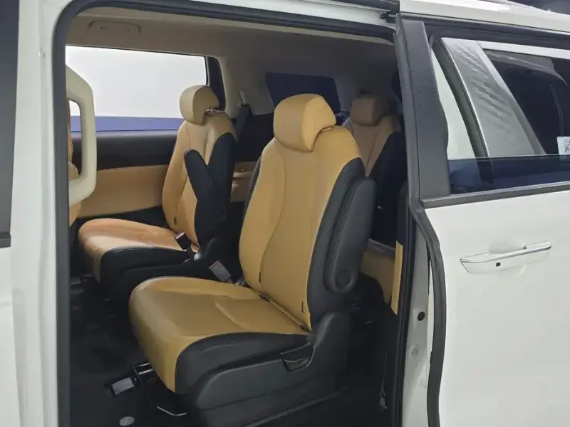 2021 Kia Carnival с пробегом 94 989 км