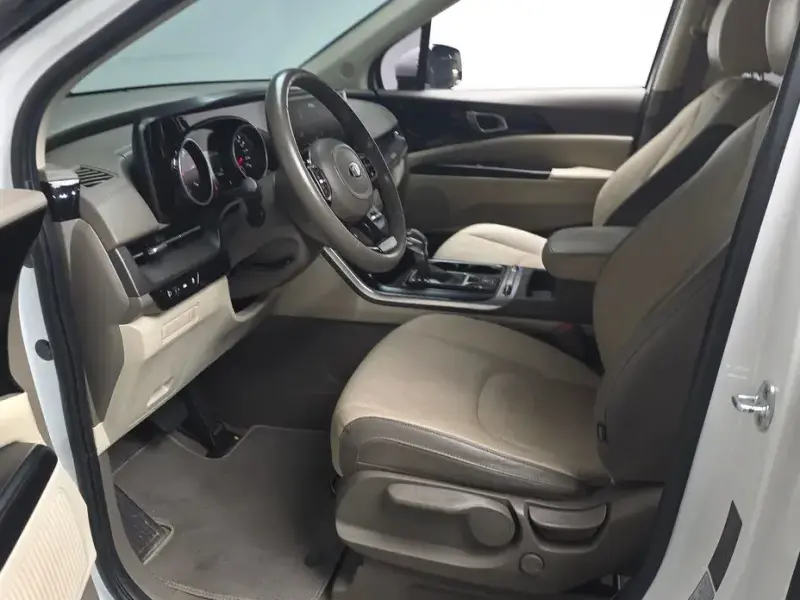 2021 Kia Carnival с пробегом 74 848 км