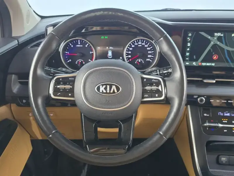 2021 Kia Carnival с пробегом 94 989 км