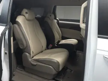 2021 Kia Carnival с пробегом 74 848 км