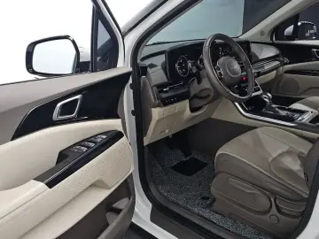 2022 Kia Carnival с пробегом 58 729 км