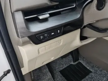 2022 Kia Carnival с пробегом 58 729 км