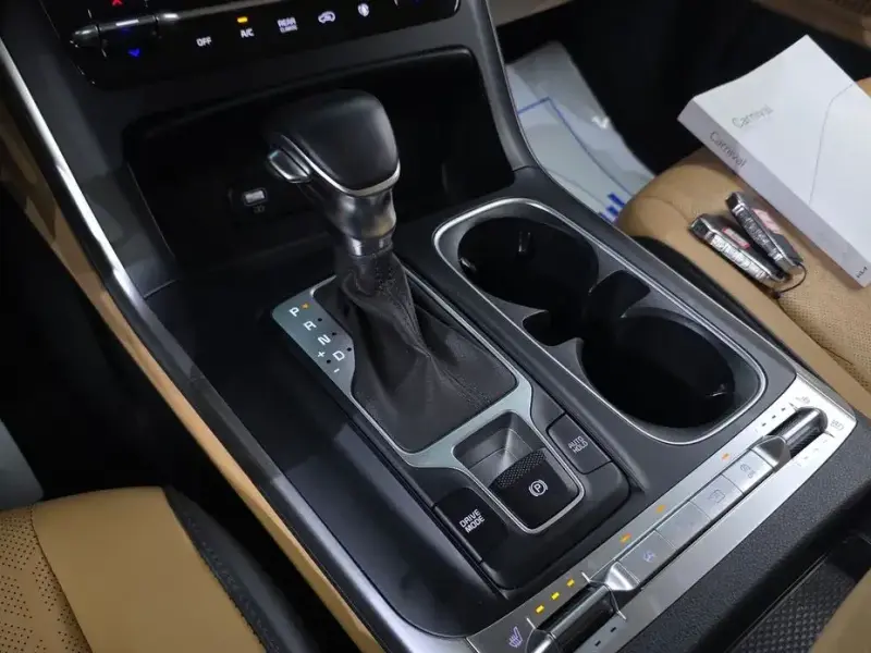 2022 Kia Carnival с пробегом 35 136 км
