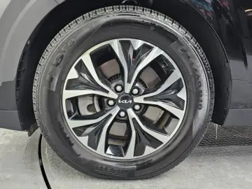 2022 Kia Carnival с пробегом 47 665 км