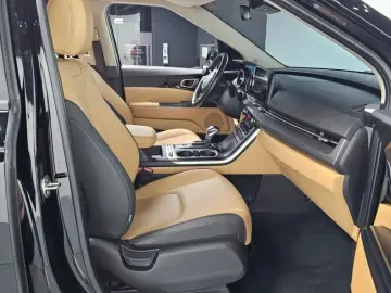 2022 Kia Carnival с пробегом 47 665 км