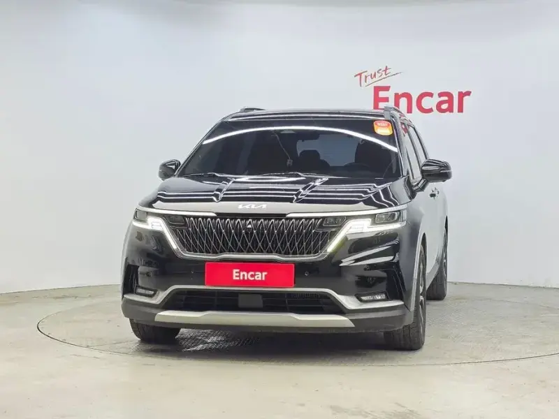 2022 Kia Carnival с пробегом 111 597 км