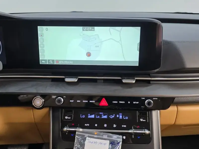 2022 Kia Carnival с пробегом 111 597 км