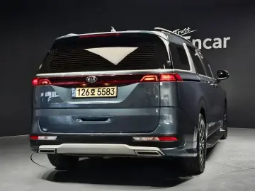 2021 Kia Carnival с пробегом 91 353 км