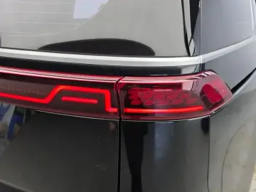 2022 Kia Carnival с пробегом 111 597 км