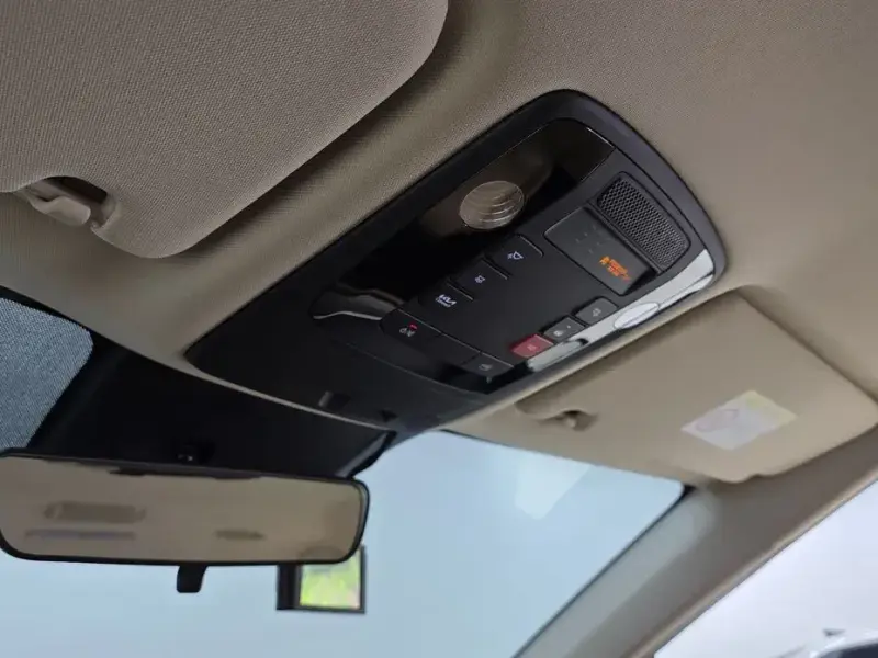 2022 Kia Carnival с пробегом 111 597 км