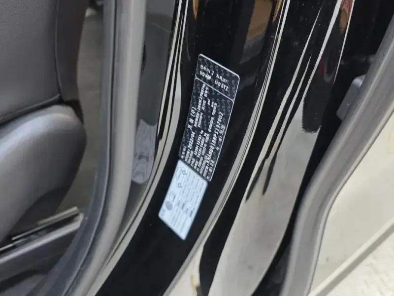2022 Kia Carnival с пробегом 111 597 км