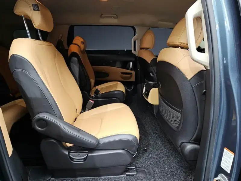 2021 Kia Carnival с пробегом 91 353 км