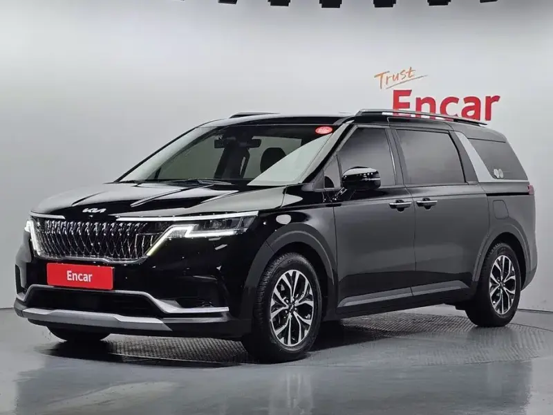 2023 Kia Carnival с пробегом 78 020 км